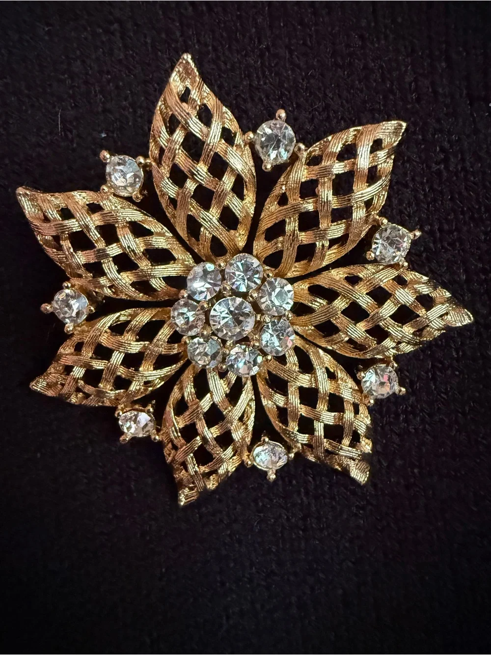 Vintage Lisner Gold Tone Rhinestone Lattice Flower Brooch